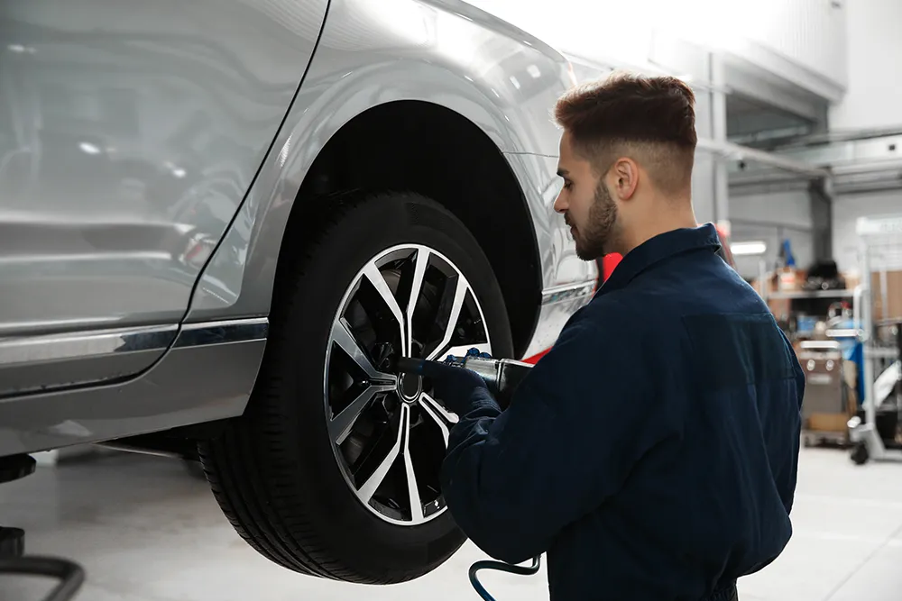 Tire Services in Lawrenceburg, Georgetown, & Lexington, Kentucky: Keeping Your Vehicle Safe on the Road